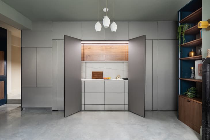 12 KITCHEN SEQUENCE A Woodrow Architects Emperors Gate Adam Scott Photography